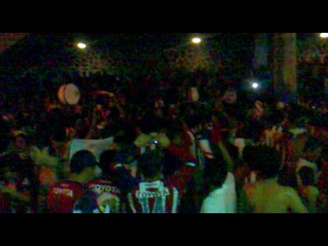 Ay que estudiar ay que estudiar el que no estudie a policia va a llegar