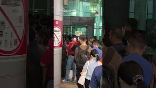 Download lagu Tens of thousands stranded at Malaysia immigration checkpoints after 5-hour system crash mp3