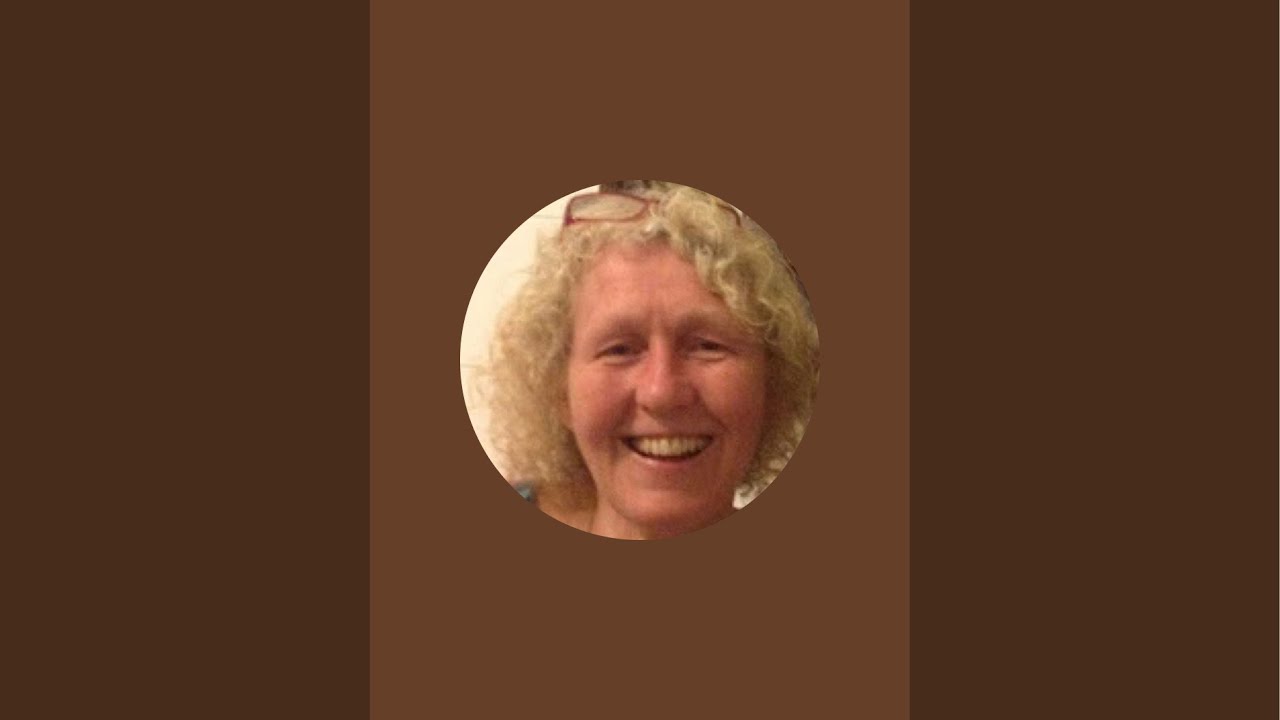 Carroway Crochet is live! Starting a  bright stripes bralette. Come join the chat.