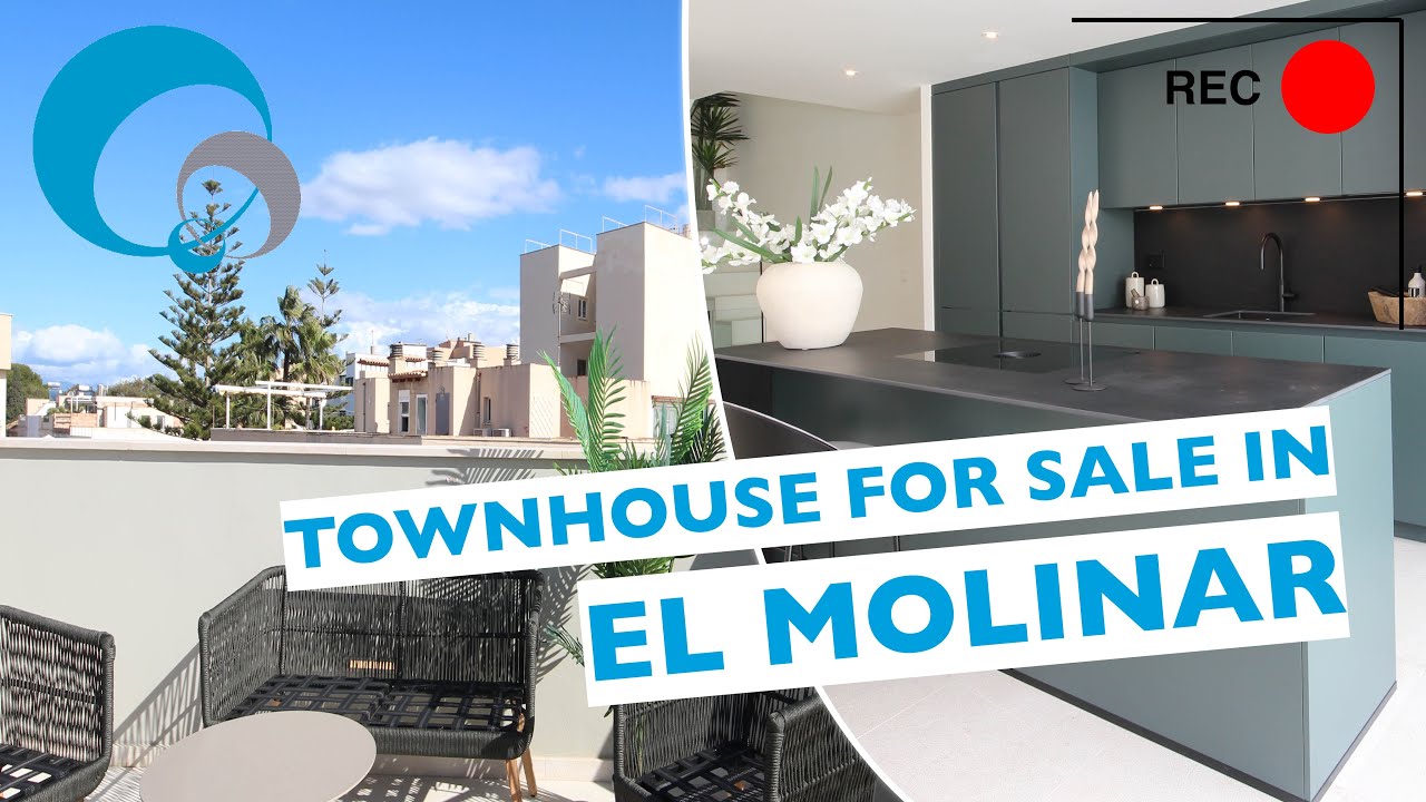 New townhouse with rooftop pool and sea views in Molinar
