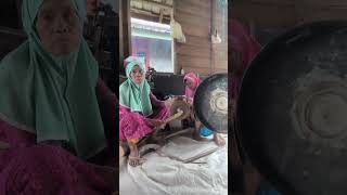 Download lagu ALAT MUSIK TRADISI SIMEULUE ANGKOM mp3