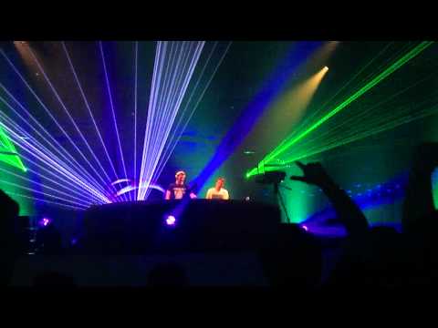 Mark Sherry-Phantasmic  W&W -- Mustang (Wezz Devall Remix) A State Of Trance 500 Den boshed W&W 8/12