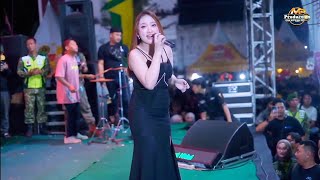 Download lagu LAUT KIDUL - SHINTA ARSHINTA :: NEW ASTINA LIVE SEPASMA 2026 ZONA TENGAH - LAP DS. TIRON - MADIUN mp3 Download lagu LAUT KIDUL - SHINTA ARSHINTA :: NEW ASTINA LIVE SEPASMA 2026 ZONA TENGAH - LAP DS. TIRON - MADIUN mp3