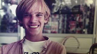 black flag slip it in modern man