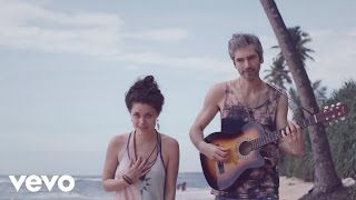 Musik-Video-Miniaturansicht zu Glück Songtext von Berge