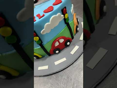 Car cake l First birthday cake decorating ideas for kids