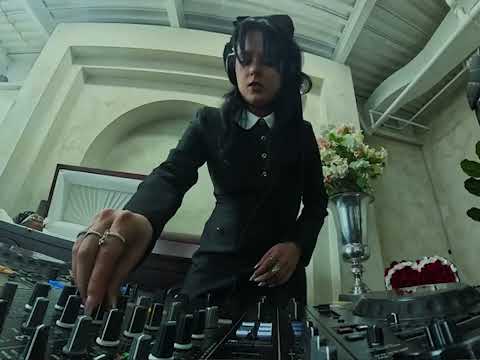 I ❤️ FUNERALS - Anna Sofia DJ Set #3