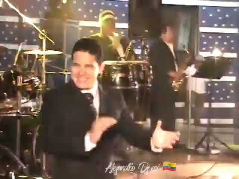 Miel de abeja.Poco a poco tu me vuelves loco