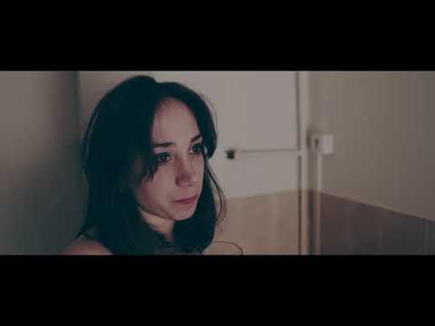 Pushy! - Police Play (Clip Officiel)