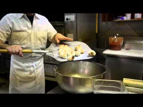 download lagu mp3 mp4 Best Garlic Knots Nyc, download lagu Best Garlic Knots Nyc gratis, unduh video klip Best Garlic Knots Nyc