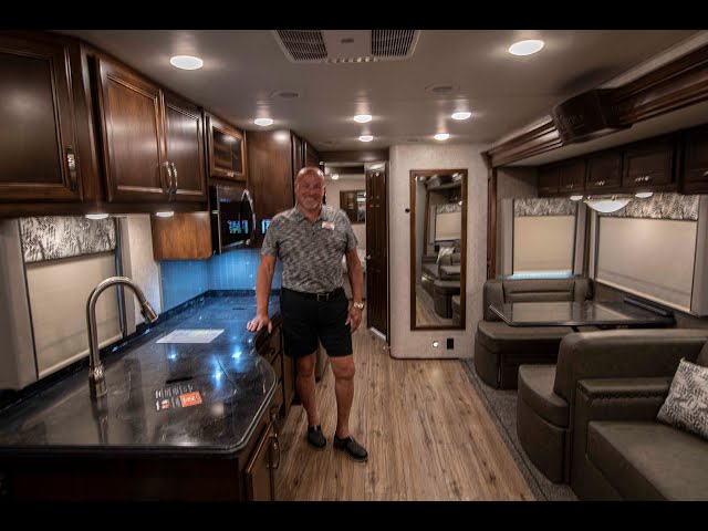 Preview image of 2022 Renegade Verona 40VBH (17N210084) youtube video