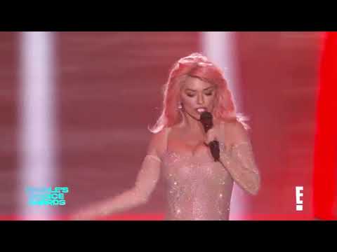 Shania Twain - Man! I Feel Like A Woman -People's Choice Awards 2022