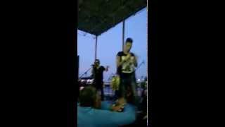 Karen Martello - Besame asi