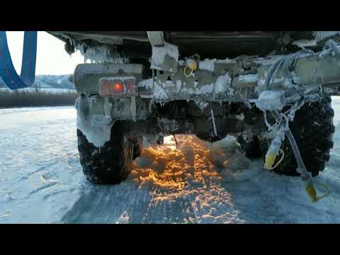 Авто Зимник, бездорожье Якутии.