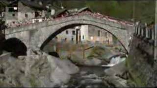 preview picture of video 'VALSESIA teva eXtreme Outdoor Games 2006'