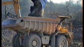 preview picture of video 'Heavy Road Construction / Neubau B14, Stuttgart-Untertürkheim - Fellbach, 1989 #3'