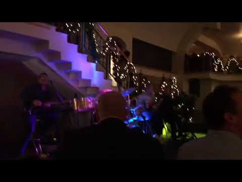 Muzica usoara rock and roll