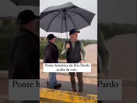 Ponte histórica de Rio Pardo caí enquanto filmavam no Rio Grande do Sul