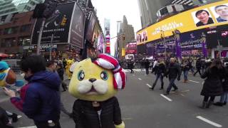 トララん ニューヨーク タイムズスクエアでカウントダウン！