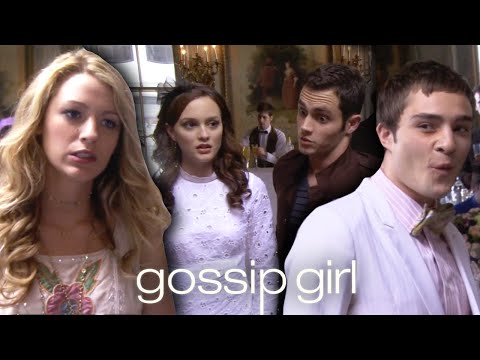 Everyone Causes a Scene at Brunch | Gossip Girl