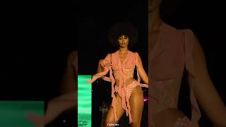 #swimming #swimsuit #beachwear #tiktok #trending #swimwear #bikini #weak