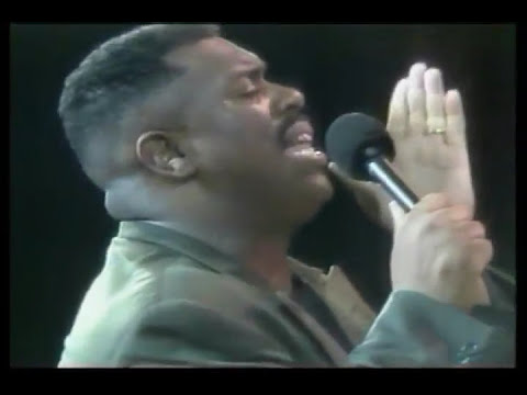 John P. Kee & New Life - We Walk By Faith