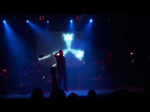 Front 242 - Headhunter (live in Erfurt 8.2.2014)