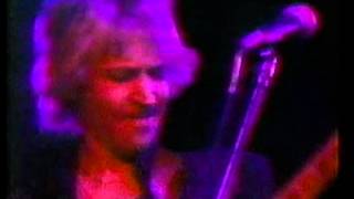 Download lagu The Police - Bring On The Night (Mexico '80) mp3