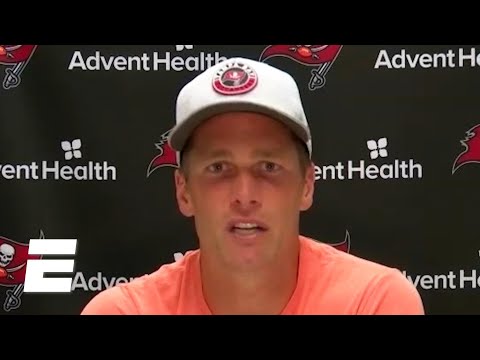 湯姆·布雷迪談超級盃LV，為何對派屈克·馬霍姆斯「讚譽有加」 | NFL on ESPN (Tom Brady on Super Bowl LV and why he's 'so impressed' with Patrick Mahomes | NFL on ESPN)