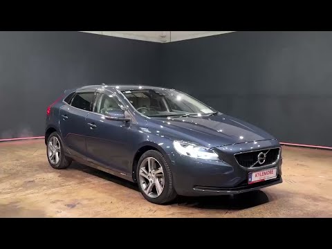 Volvo V40 1.5 AUTOMATIC - BEIGE LEATHER UPHOLSTERY - Image 2