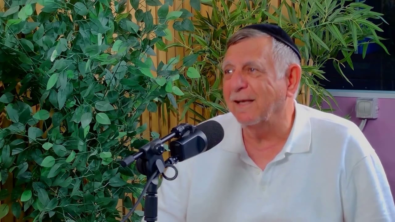 נפלאות החלבן חלק 8 סיפורים מרבי ניסים כפיר - שמשו הנאמן של החלבן  (תקציר)