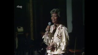 Dionne Warwick &quot;Yours&quot; &quot;Take the Short Way Home&quot; &quot;Misunderstood&quot; &quot;Heartbreaker&quot; (Aplauso 13/11/1982)