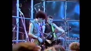 UKsubs.- Enemy Awaits