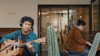 Download lagu Yahya - keepyousafe (Live At Morgy) mp3 Download lagu Yahya - keepyousafe (Live At Morgy) mp3