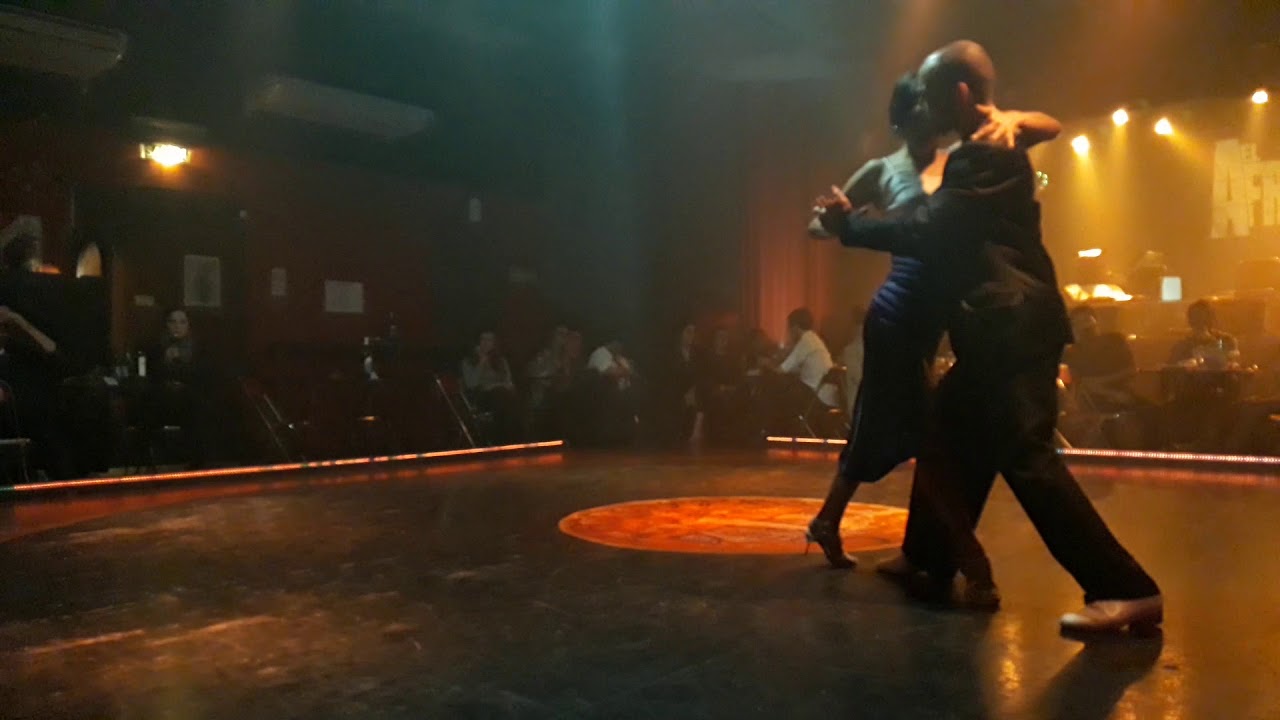 Chiara Beringuer y José Halfon. DNI Tango.
