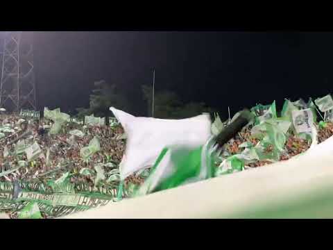 "Clásico Antioqueño , independiente Medellín 2VS2 Atlético Nacional,la hinchada verde alentando!" Barra: Los del Sur • Club: Atlético Nacional