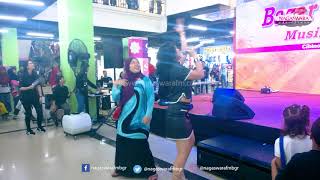 Download lagu Ratu Meta - Brondong Tua (LIVE) mp3 Download lagu Ratu Meta - Brondong Tua (LIVE) mp3