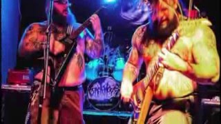 CRACK HOUSE - Straight Into The Gutter