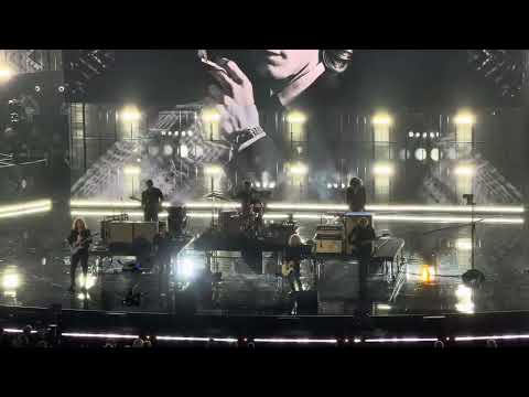 Lawyers, Guns and Money - The Killers - 40th Annual Rock & Roll Hall of Fame Ceremony - 11/8/2025