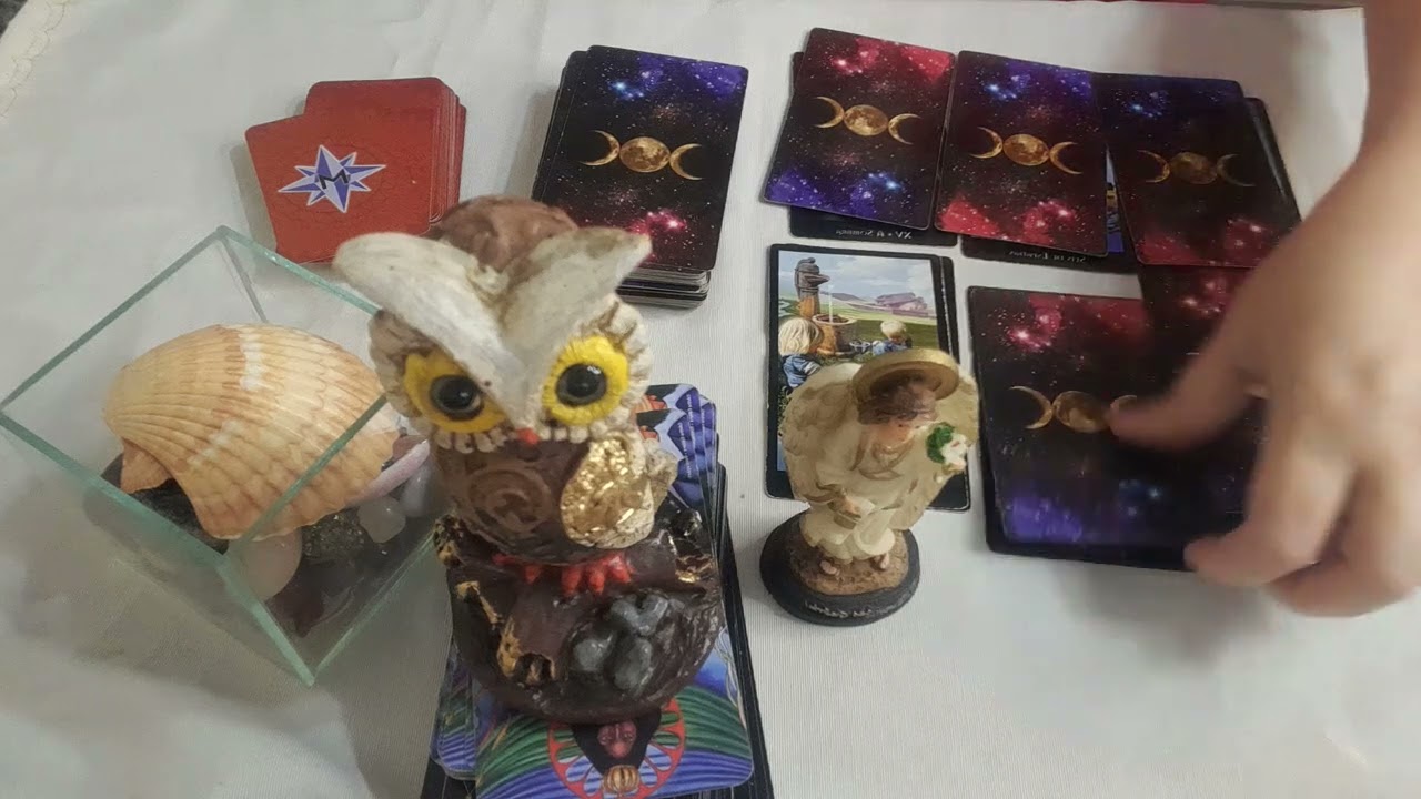 AFASTAMENTO: COMO ESSA PESSOA SE SENTE SEM VOCÊ? #tarot #taro #tarotdoamor