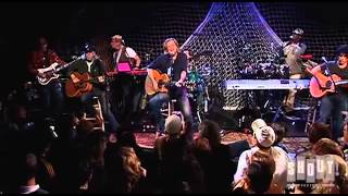 Hall and Oates - &quot;Sara Smile&quot; - Live at the Troubadour 2008