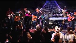 Hall and Oates - "Sara Smile" - Live at the Troubadour 2008