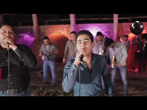 DELANTE DE MI (Popurrí En Vivo) - La Máxima Banda de Zacatecas