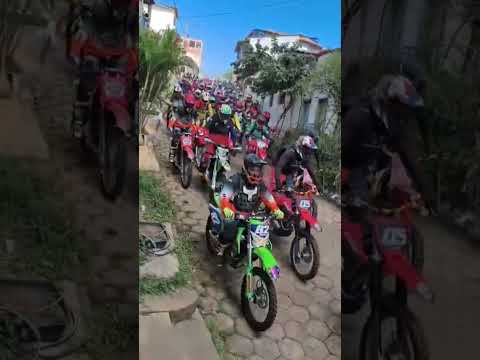 Largada do trilhao circuito do ouro em Chapada do Norte.