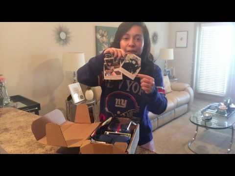 Unboxing a New York Giants FANCHEST
