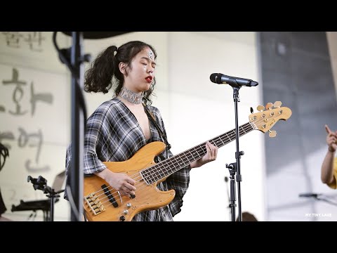 180804 ADOY(아도이) - I Just Can’t Forget Her + Say That(Toro y Moi Cover) @박물관 문화향연