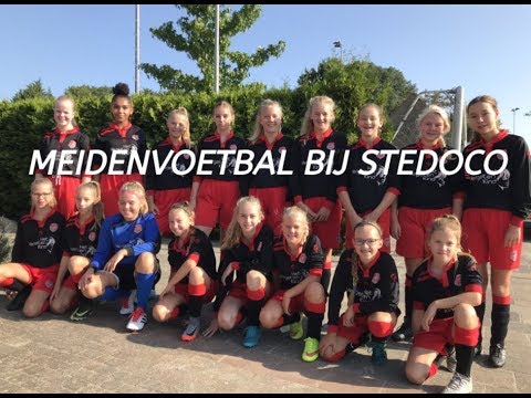 Meidenvoetbal bij SteDoCo, deel 2