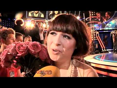 Linnea utröstad ur Idol