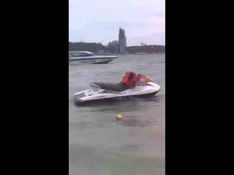 Musfirah Anaya at pattaya beach