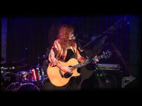 The Extended Play Sessions with Patty Larkin